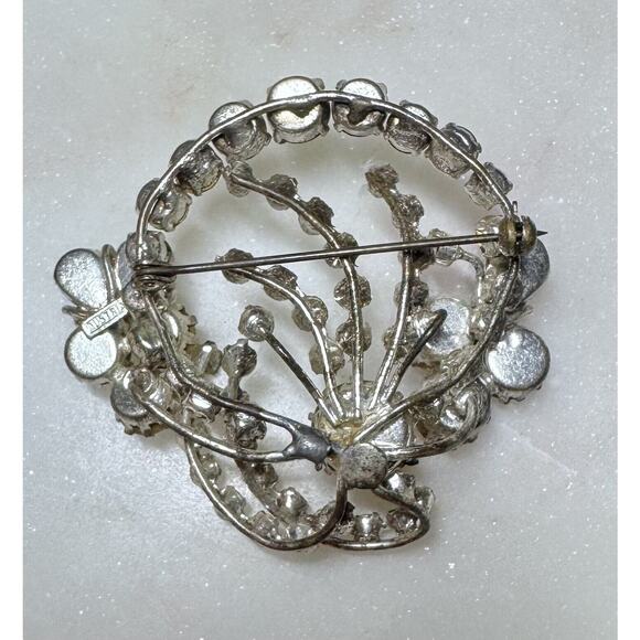 Vintage Austria Silver Tone Dimensional Rhinestone Brooch Estate Jewelry - Picture 5 of 7